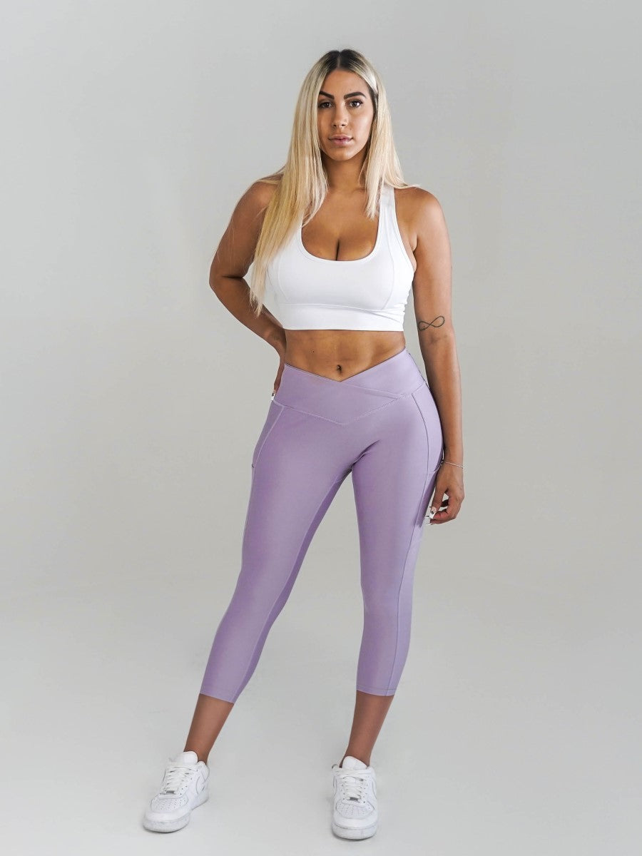 Pristine Pocket Capri Leggings | LILAC by Obsession Shapewear