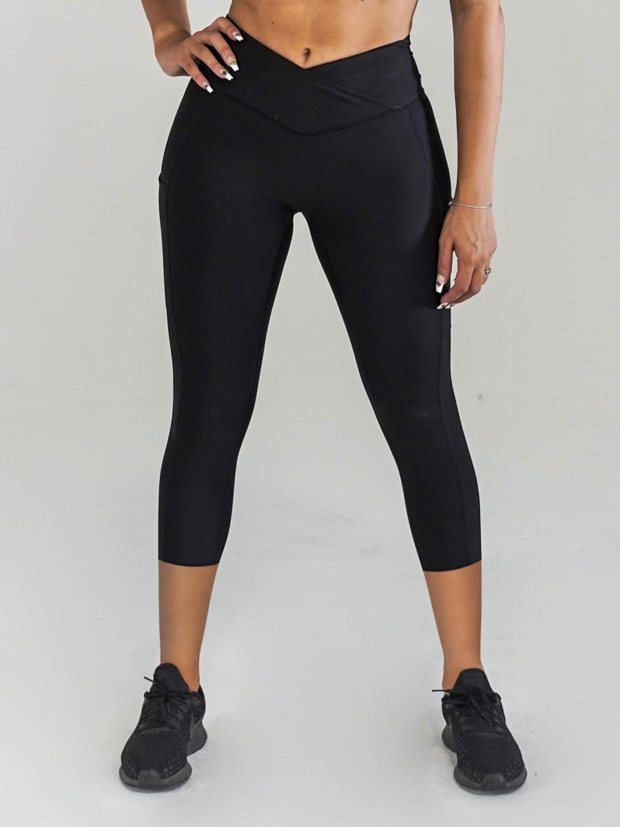 Pristine Pocket Capri Leggings | CLASSIC BLACK by Obsession Shapewear