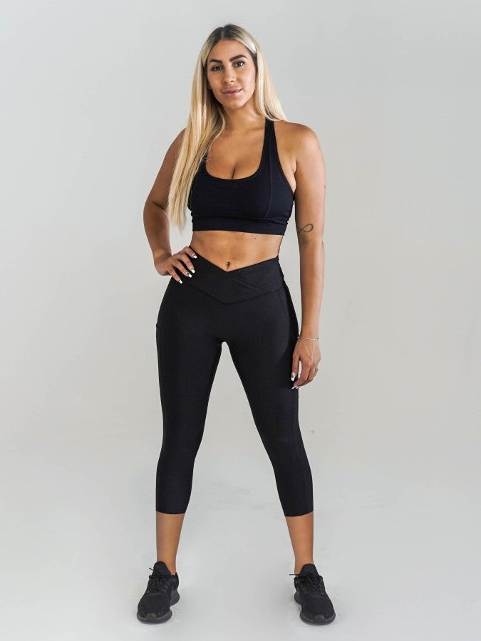 Pristine Pocket Capri Leggings | CLASSIC BLACK by Obsession Shapewear